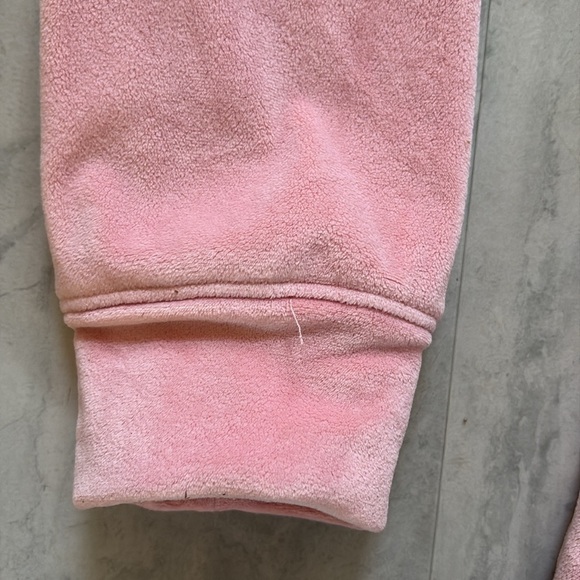 Lands End  Hoodie Velour  pink blush pull over  long sleeves  pockets NWOT Sz. M - Picture 6 of 13